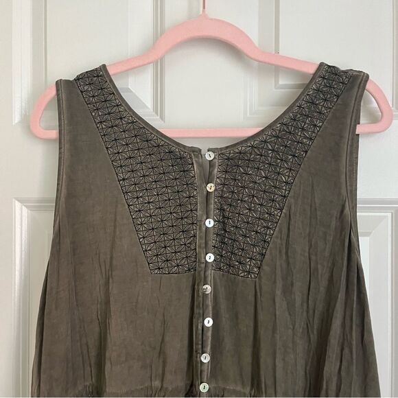 NEW Pol Boho Embroidered Mineral Wash MIDI Dress Olive Green Large - Picture 6 of 12